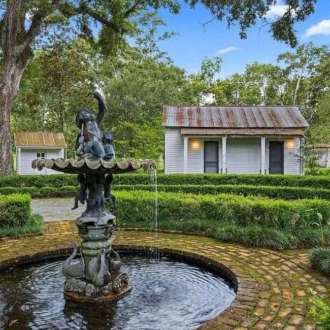 Albania Mansion, Jeanerette, Louisiana