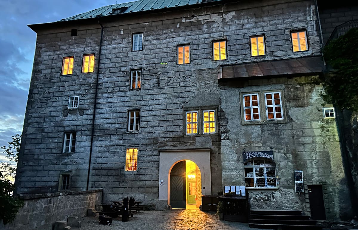 houska castle