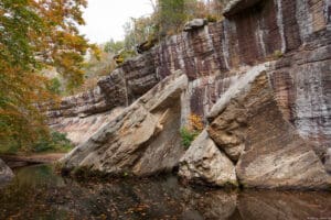 The Devils Backbone Park in Illinois