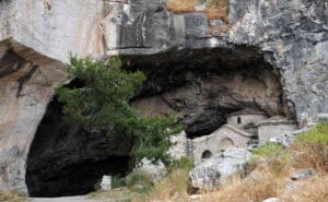 Davelis Cave, a mysterious journey of transformational travel