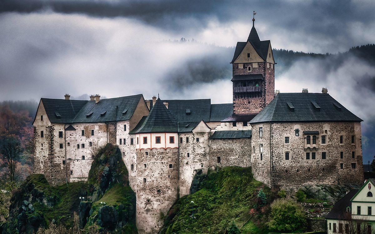 Loket Castle. Medieval Castle Tour, Prague Tour